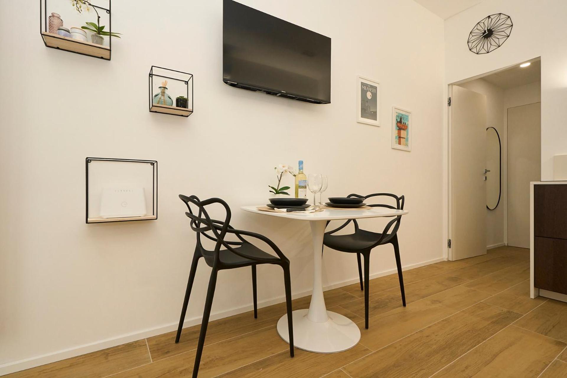 Duomo 10 Min - Cozy With Netflix & Wifi Apartman Milánó Kültér fotó