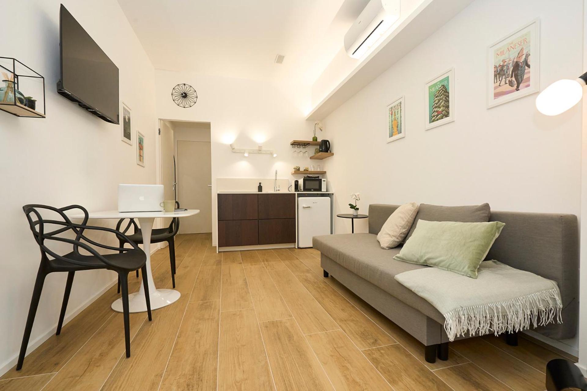 Duomo 10 Min - Cozy With Netflix & Wifi Apartman Milánó Kültér fotó